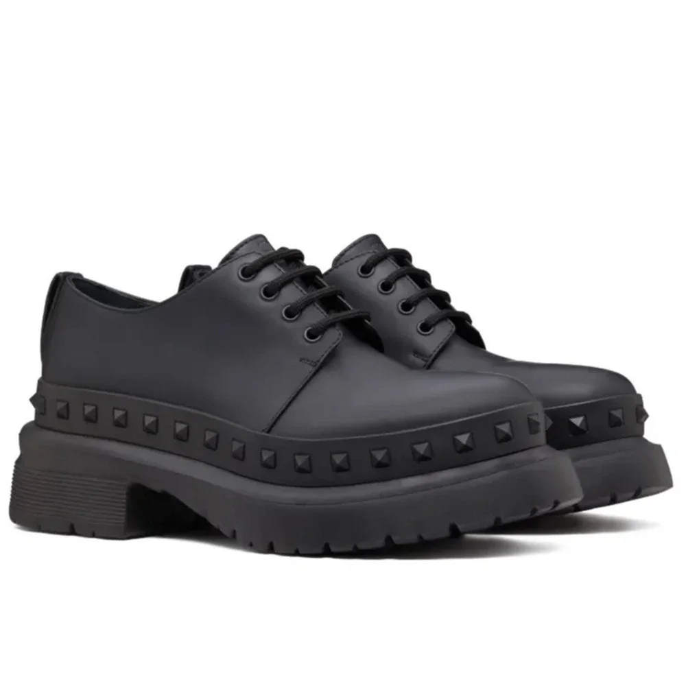 NIB Valentino Garavani Black M-Way Rockstud leather Derby shoes 42